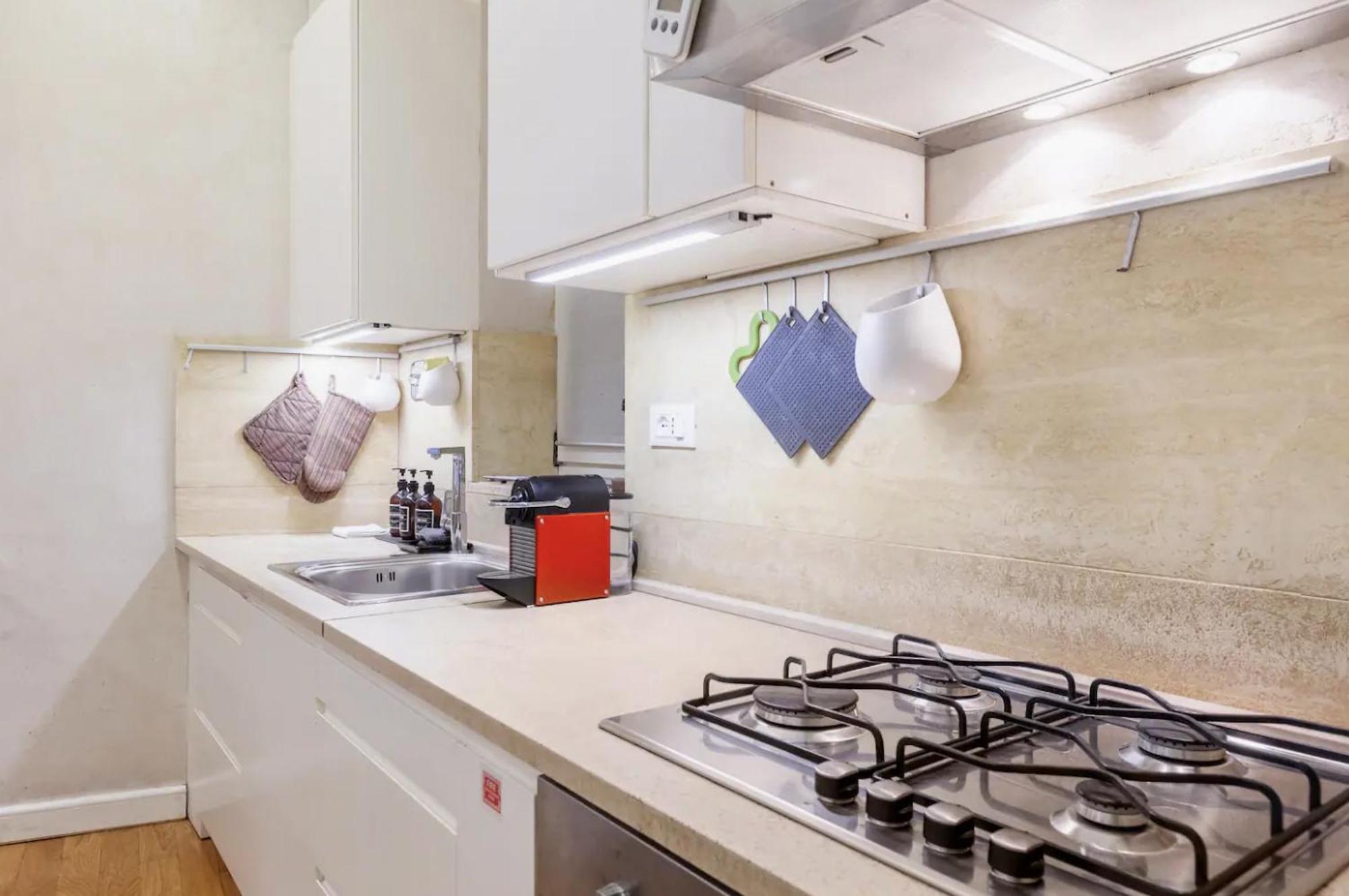 Campo Dei Fiori Modern Apartment With Terrace Рим Экстерьер фото